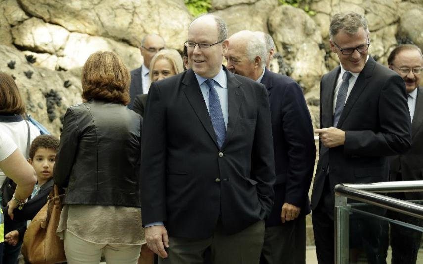 Príncipe Alberto II do Mónaco visita o Oceanário de Lisboa «Ainda há esperança, porque ainda há tempo para mudarmos o estado do planeta»