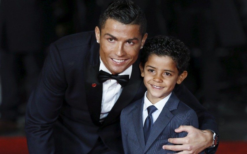 Cristiano Ronaldo CR7 e Cristianinho: Tal pai, tal filho! Saiba porquê