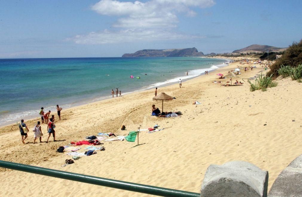 Praia do Porto Santo reabre no domingo