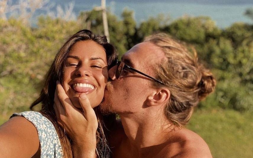 Carolina Loureiro Separada de Vitor Kley, atriz fala de saudades: «Quando as barreiras não existiam»