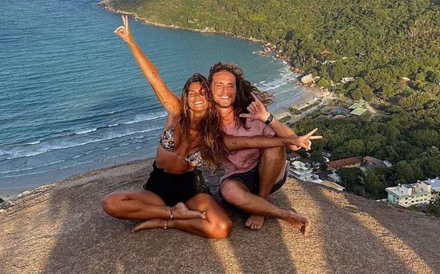 Vitor Kley fala sobre a relação à distância com Carolina Loureiro