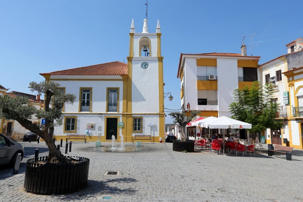 Casos positivos na vila alentejana de Mora aumentam para 26