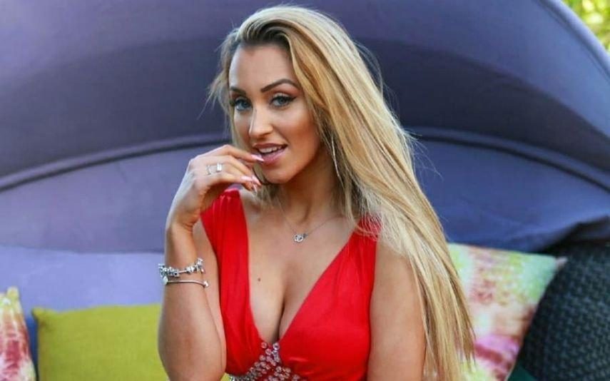 Big Brother Iury fez injeções de botox e mostra resultado