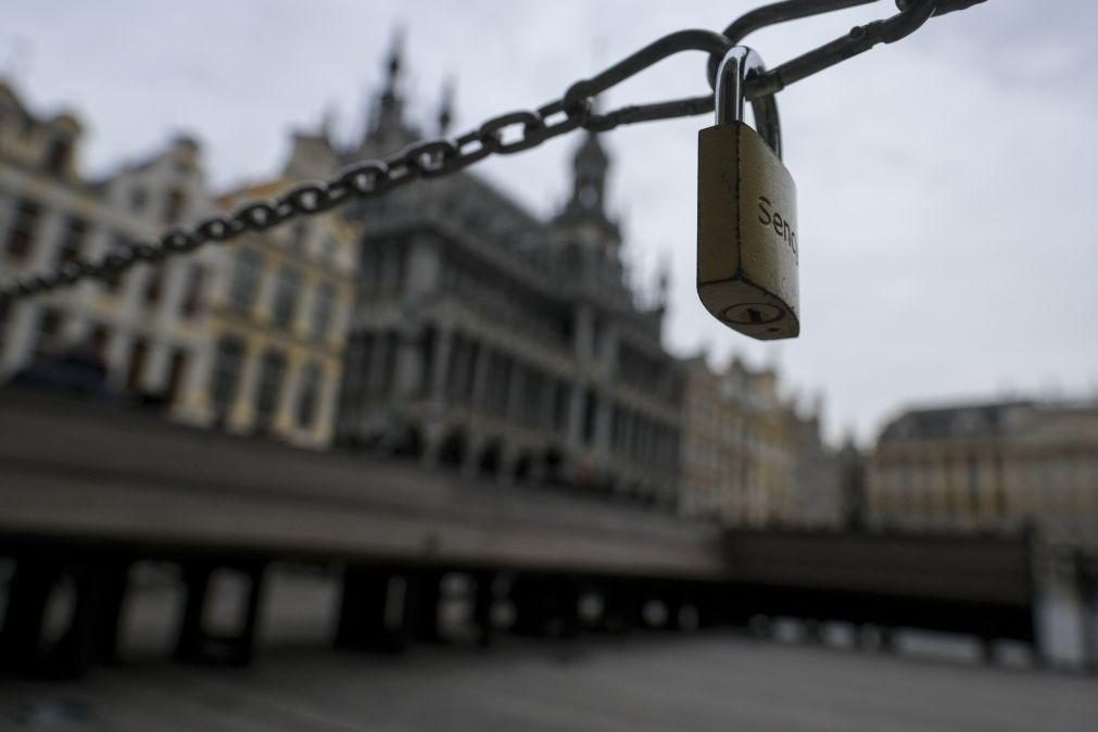 Covid-19: Recolher obrigatório antecipado para as 22h00 em Bruxelas