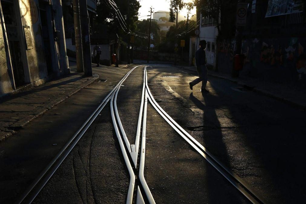 Covid-19: Transportes públicos deixam de ter limites de lotação