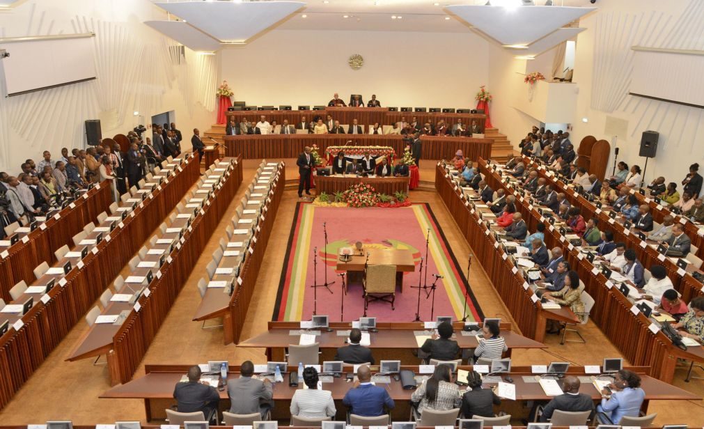 Parlamento moçambicano inicia auscultação pública para revisão da legislação penal