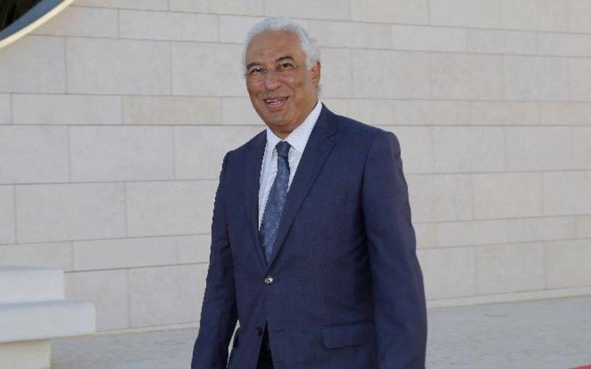 António Costa Filha do primeiro-mInistro casou-se. Cerimónia foi adiada devido à covid-19