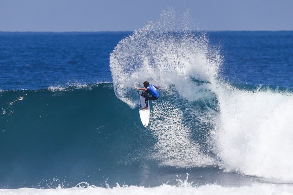 Um feito incrível! Frederico Morais nas meias-finais do Corona Open J-Bay