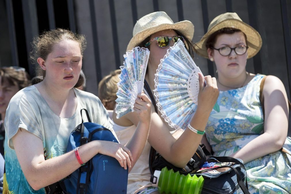 Onda de calor provoca a morte a pelo menos duas pessoas