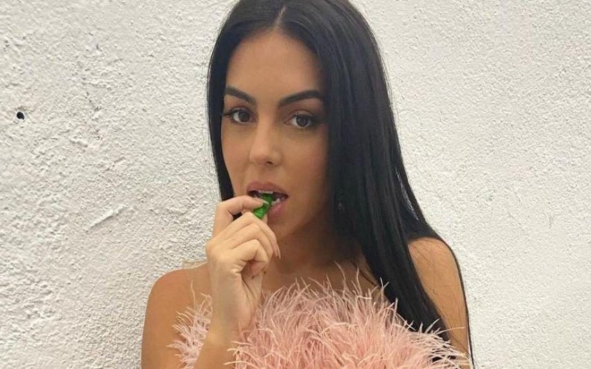 Georgina Rodriguez alvo de paródia [fotos]