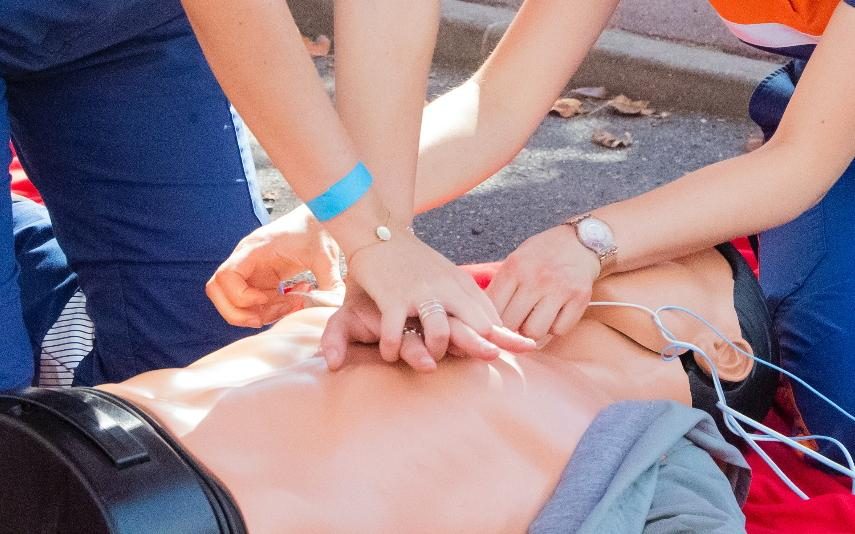 Como prevenir o enfarte agudo do miocárdio durante o verão