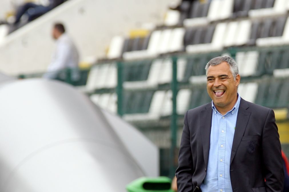 José Couceiro garante que Vitória de Setúbal não vai jogar para o 0-0 em Alvalade