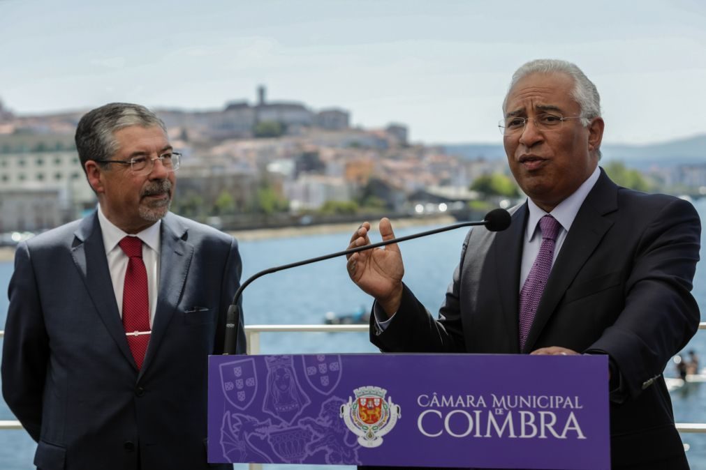 António Costa lembra que o país não pode esquecer os fogos quando chegar o inverno