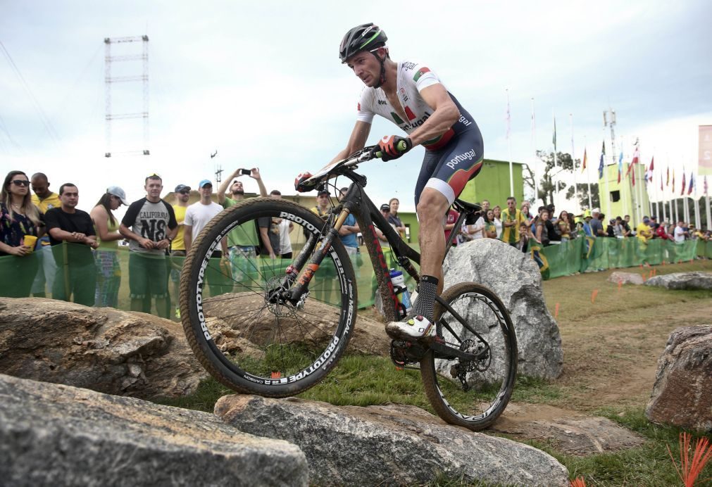 Marcelo felicita Tiago Ferreira pela conquista do Campeonato da Europa de Maratona BTT