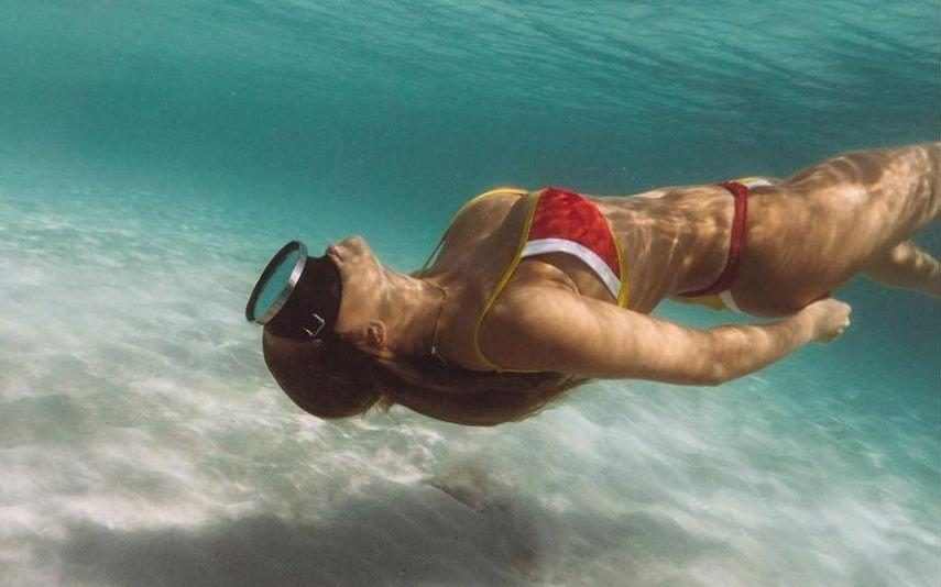 Margarida Corceiro em biquíni no fundo do mar deixa fãs loucos