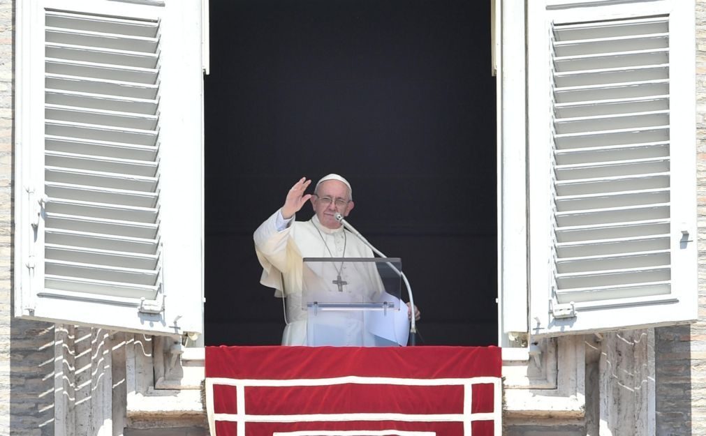 Papa Francisco volta a exigir respeito pelos direitos da minoria muçulmana