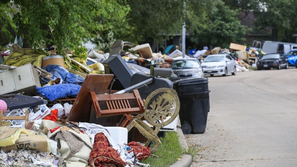 Qatar doa 30 milhões de dólares para ajudar vítimas de furacão Harvey no Texas